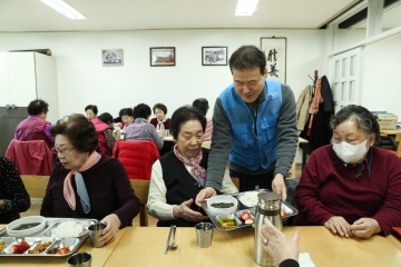 통일부, 부 창설 55주년 계기 탈북민과 함께하는 자원봉사